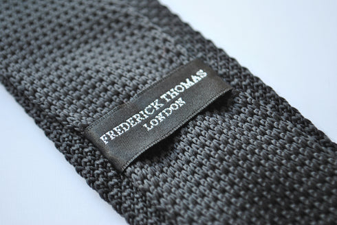 plain black knitted 8cm men's tie